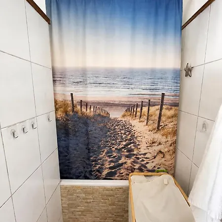 Apartment Private With Theater In Oberkassel Dusseldorf